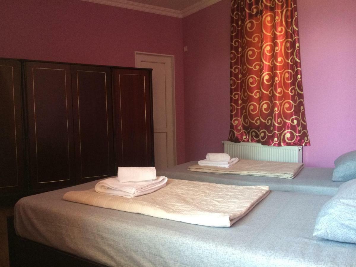 Doors Hotel คูทายสิ ภายนอก รูปภาพ