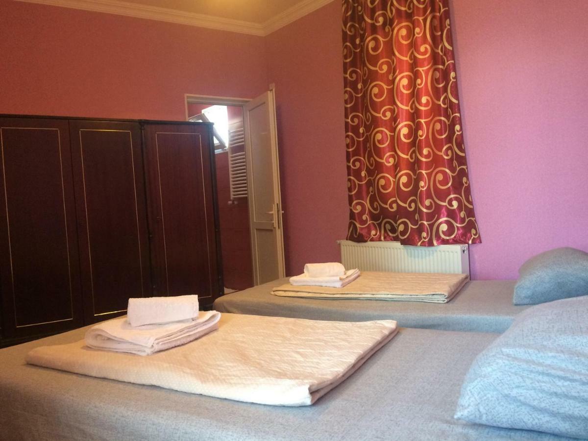 Doors Hotel คูทายสิ ภายนอก รูปภาพ